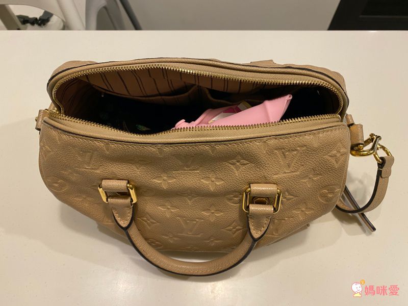 英國The Good Time - 英倫晚宴‧立體矽膠俏圍兜-大警長