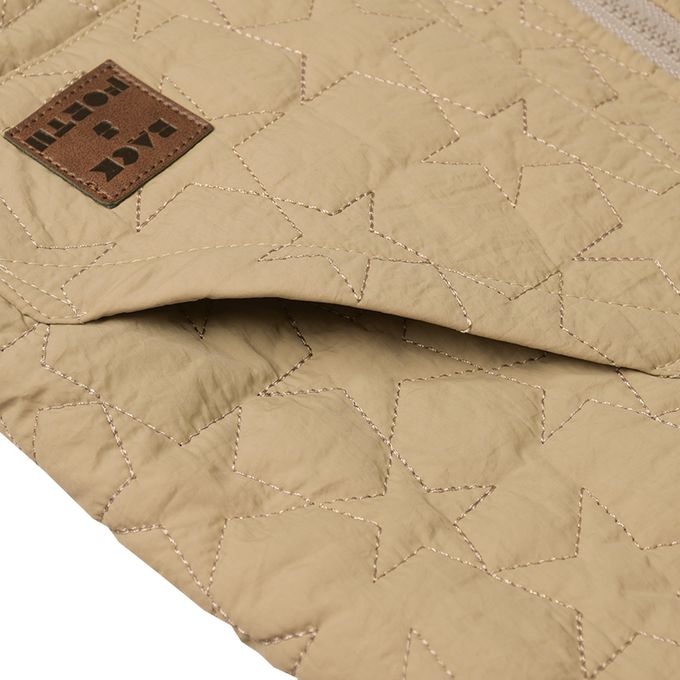 akachan honpo - 鋪棉背心.-淺卡其色