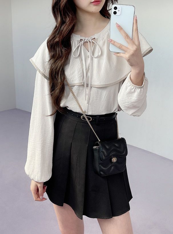 日本 GRL - 光澤質感大領片綁帶輕薄長袖襯衫-摩卡