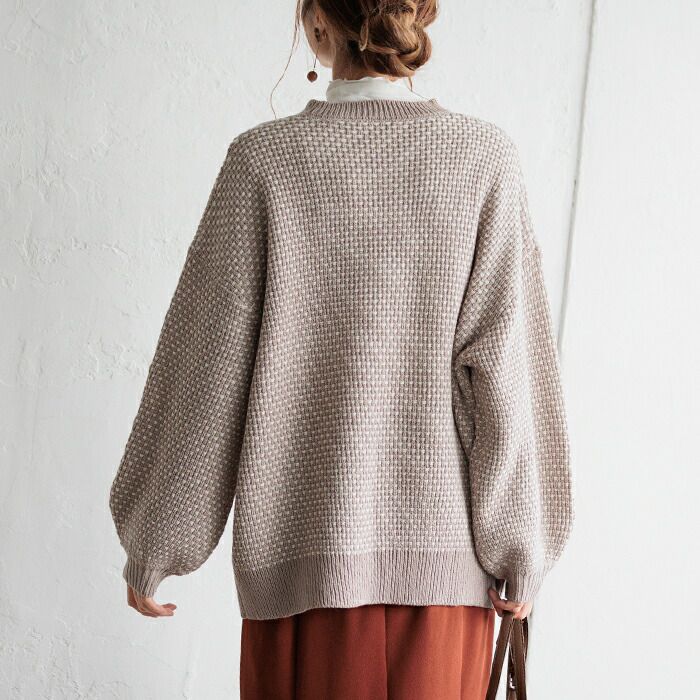 日本 ihuu - 格子編織落肩氣球袖毛衣-磚紅x杏