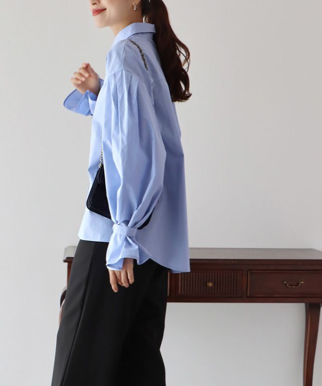日本 BLUE EAST - 甜美翻領糖果袖襯衫-水藍