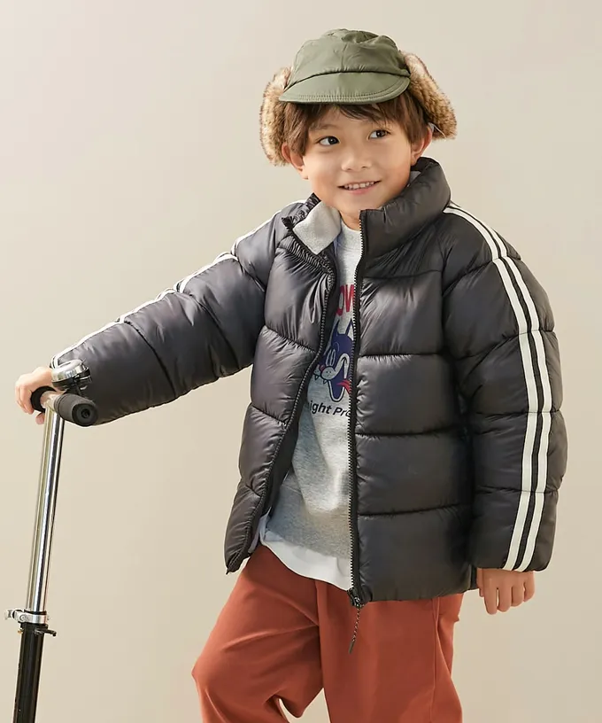 日本 devirock - 可機洗 輕量連帽保暖羽絨外套-手臂徽章-淺藍紫