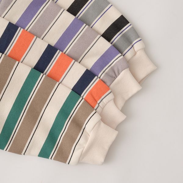 日本 b-ROOM - 裏起毛亮色系大落肩條紋上衣-黑灰系