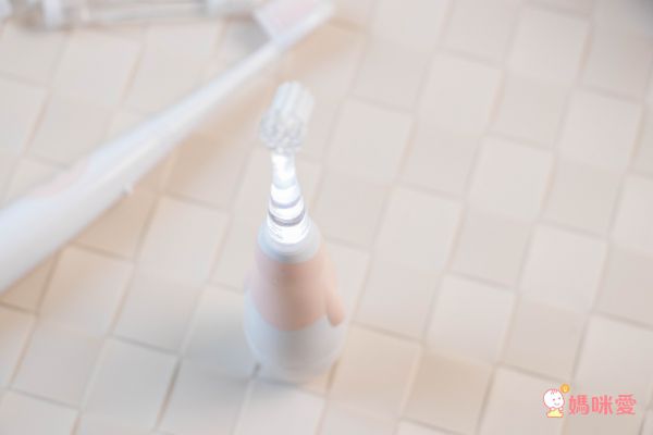 韓國 aguard tutus 電動牙刷