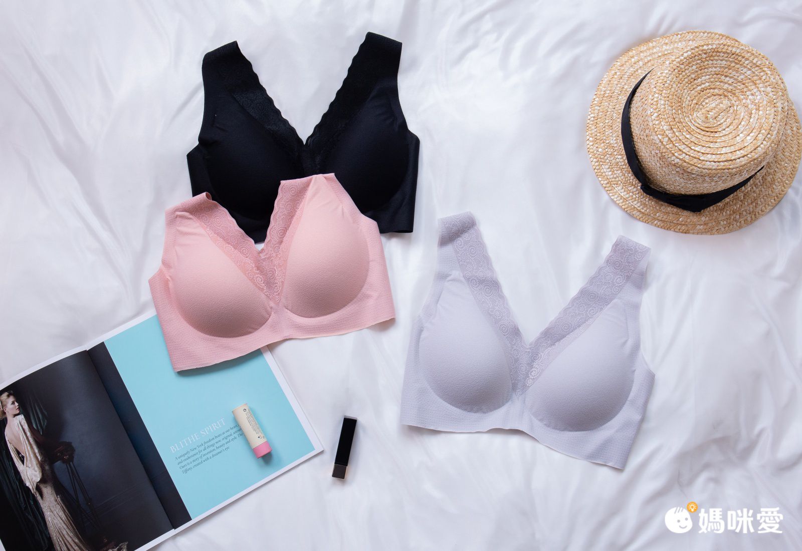 香茉 CHANMODE - 細緻雲柔感V領貼合無痕內衣-細肩款-黑-內衣x1件