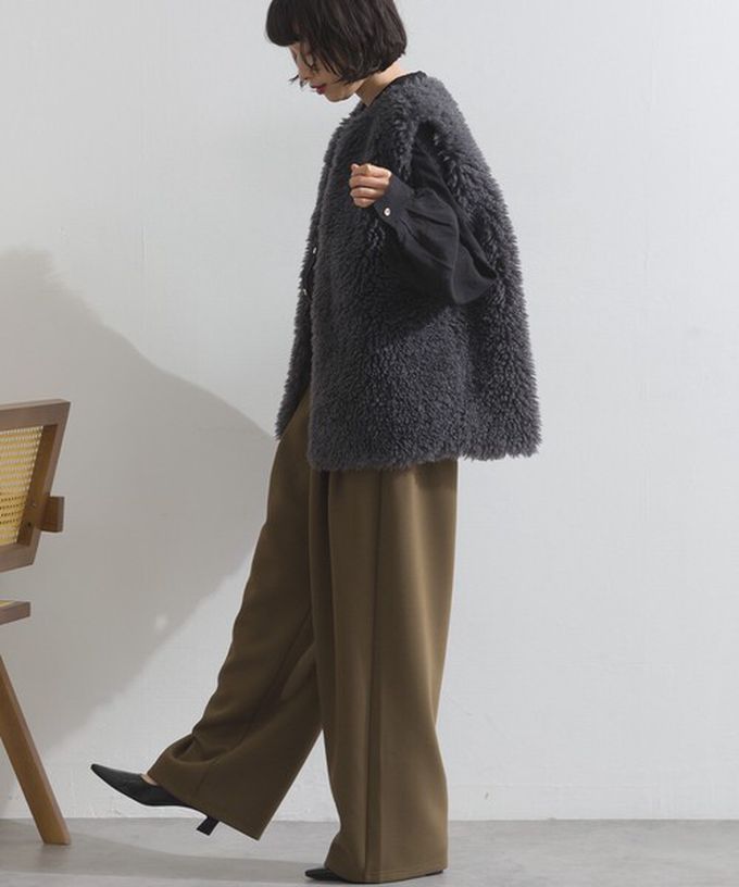 日本 ELENCARE DUE - QQ毛絨時尚搭配長版背心-卡其棕