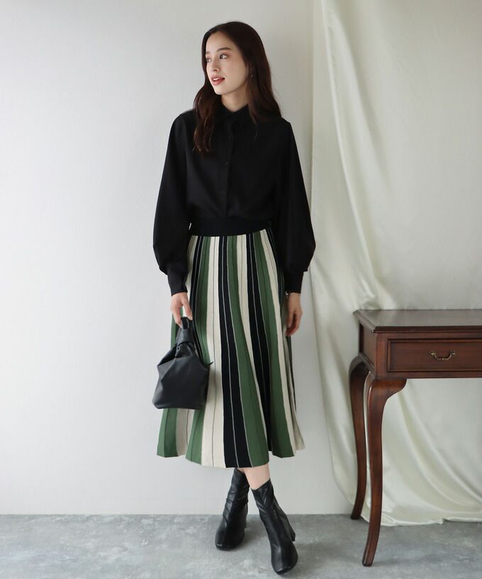 日本 BLUE EAST - [店員推薦] 撞色修身針織長裙-水藍x米杏