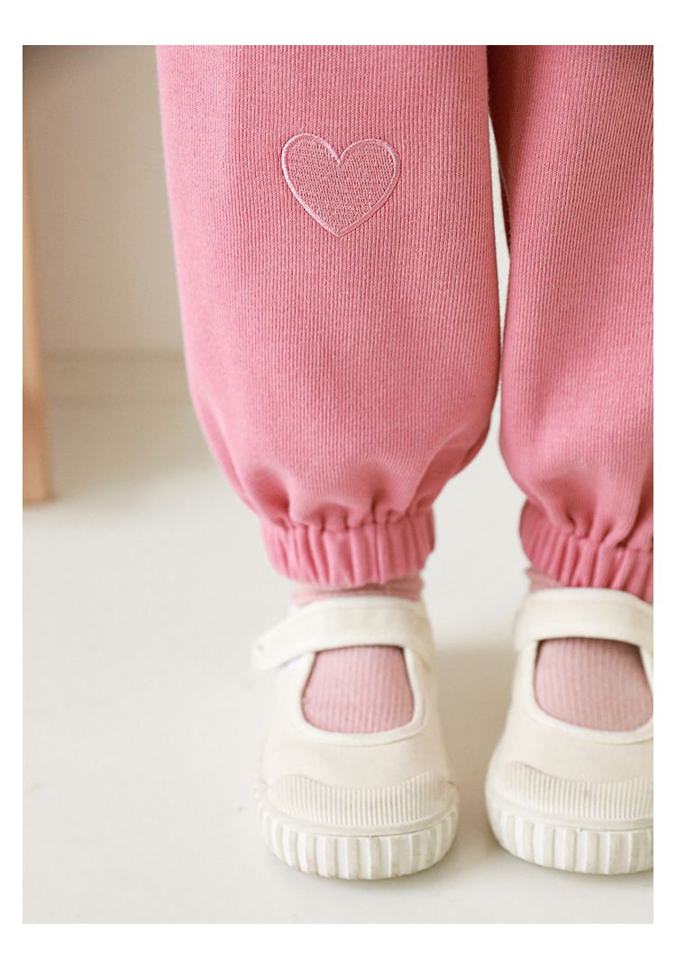 腰鬆緊百搭休閒束口長褲-愛心-粉色