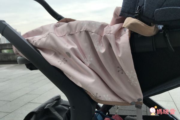 Caring - 多功能揹巾 (防風保暖披風披巾)-公主粉