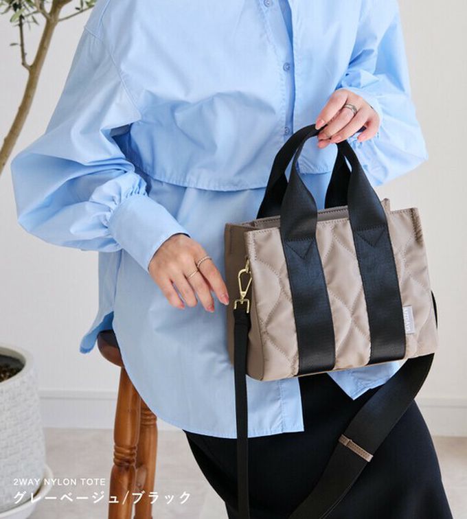 日本 LIZDAYS - 防潑水2way絎縫小巧托特包-(可裝A5)-米杏x卡其