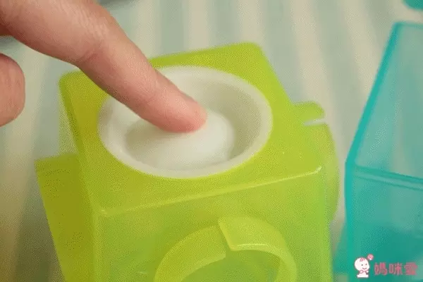 英國 Brother Max 副食品分裝盒