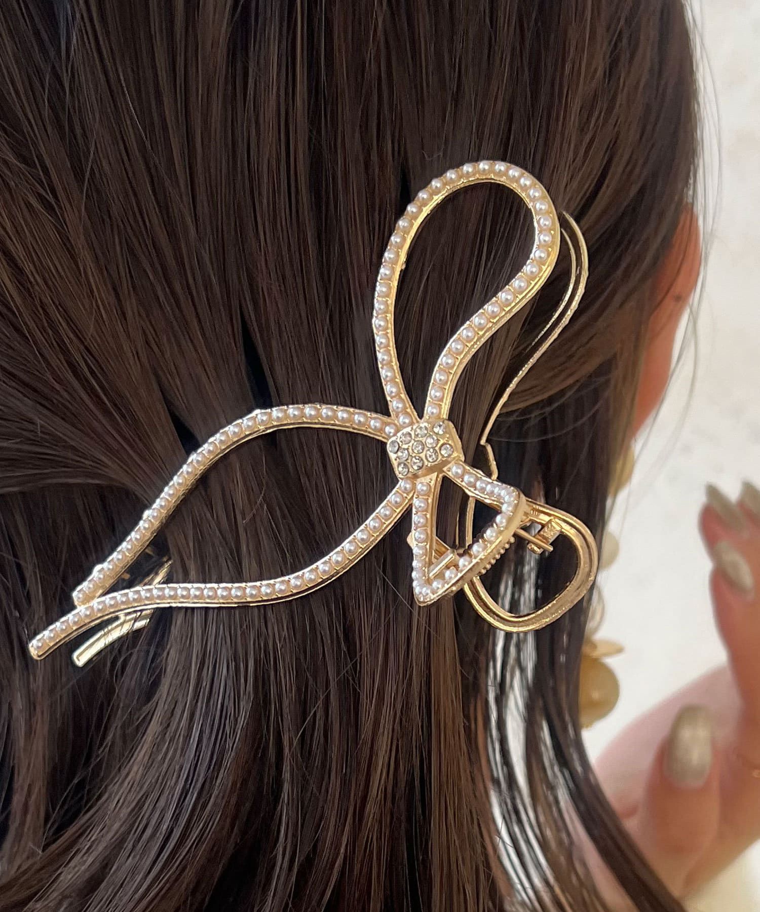 日本 Lattice - 珍珠排列線條蝴蝶結抓夾-金色系