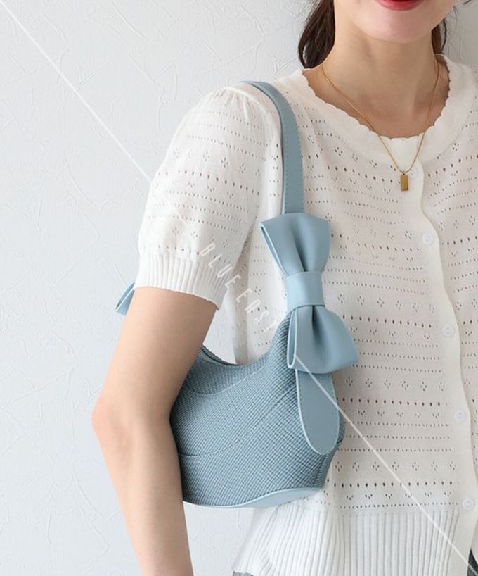 日本 BLUE EAST - 可愛雙蝴蝶結時尚紋理肩背小包-黑