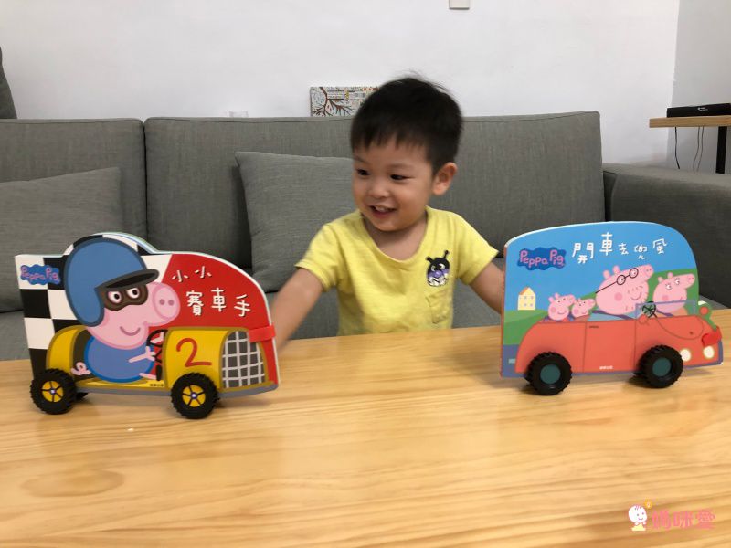 迪士尼 / 佩佩豬 / 波力貼紙書、磁鐵書❤多款卡通人物授權遊戲書➤佛系價格好入手！