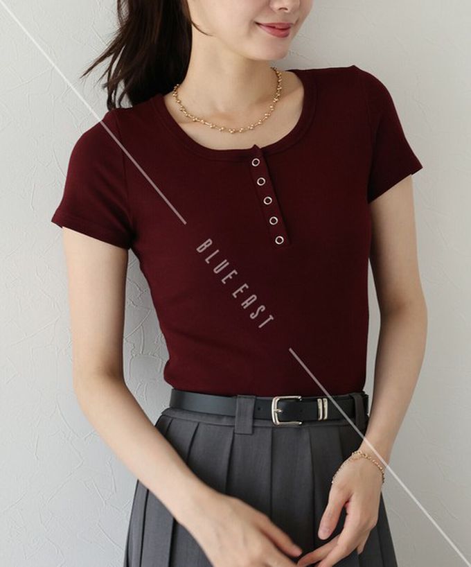 日本 BLUE EAST - 亨利領合身美型短袖上衣-黑