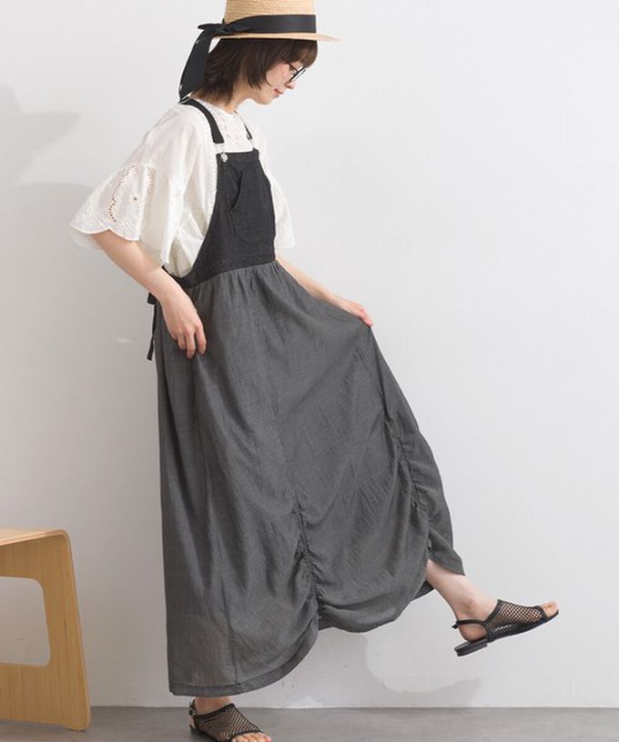 日本 Lupilien - 拼接風抽繩飄逸薄牛仔吊帶洋裝-靛藍