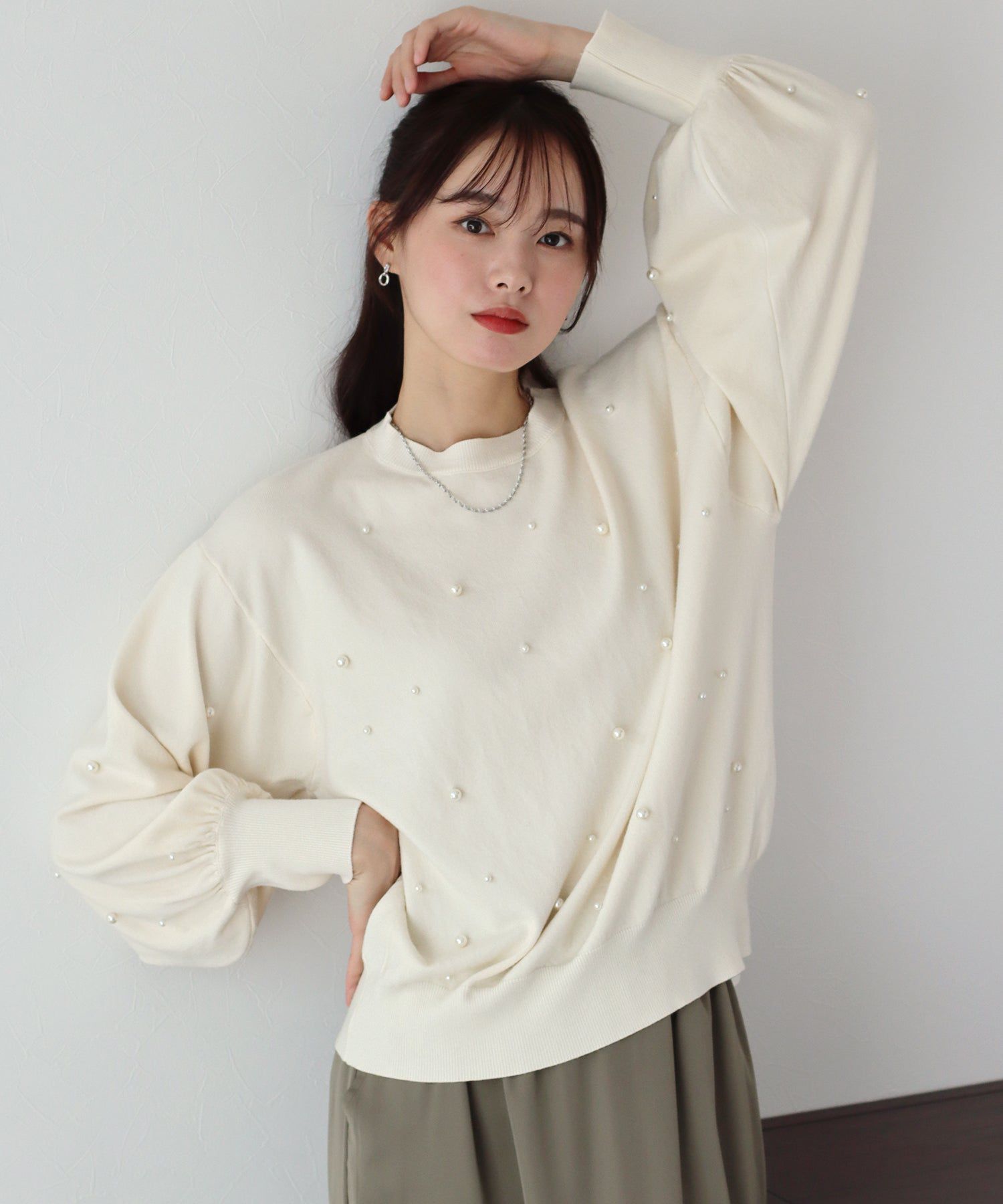 日本 BLUE EAST - 氣球袖珍珠注目針織上衣-粉紅