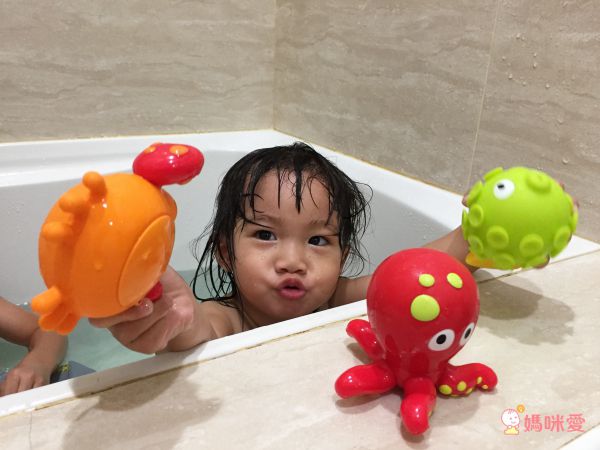 【德國HAPE】寶寶洗澡玩具❤ 獨家滿額「再送木樂地體驗券」