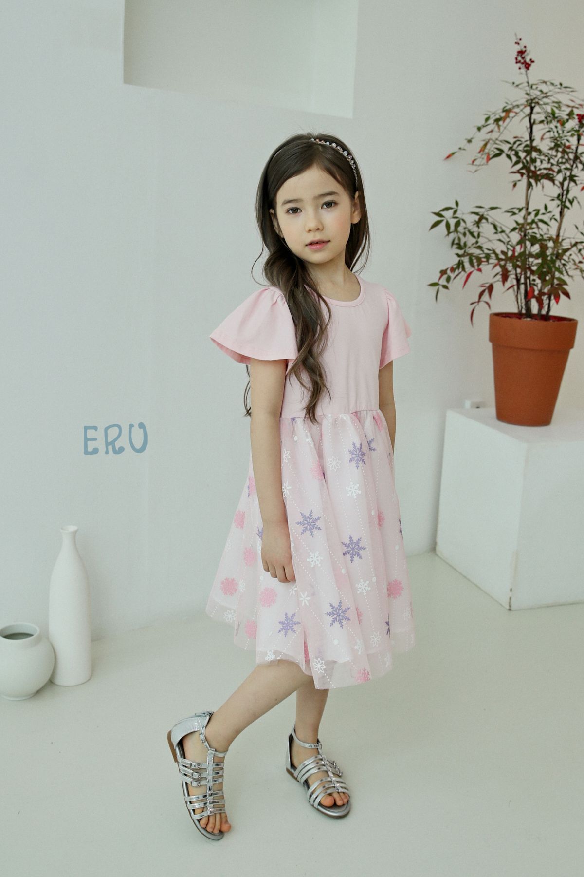 韓國 ERU - 粉紅夢幻雪花網紗洋裝