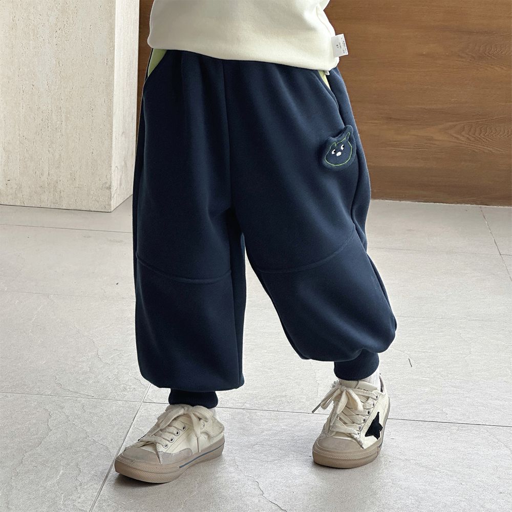 加絨款運動休閒長褲-童趣立體裝飾-藏青