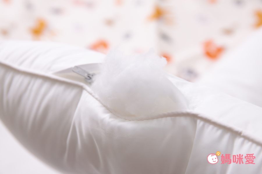 韓國 Formongde - 天絲莫代爾雙面材質枕頭-星空兔兔 (30X70cm)