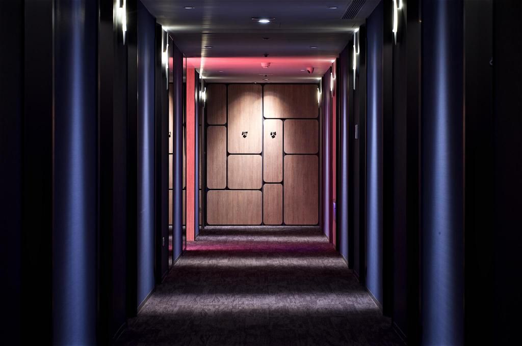 假日不加價｜吃牛排住飯店｜捷絲旅台北西門館