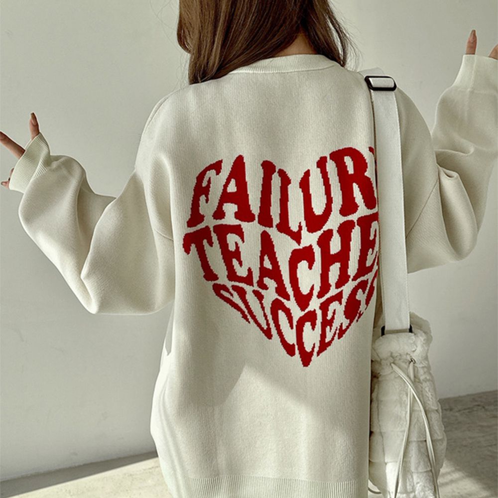 背後甜美愛心寬鬆長版針織上衣-象牙白 (F)