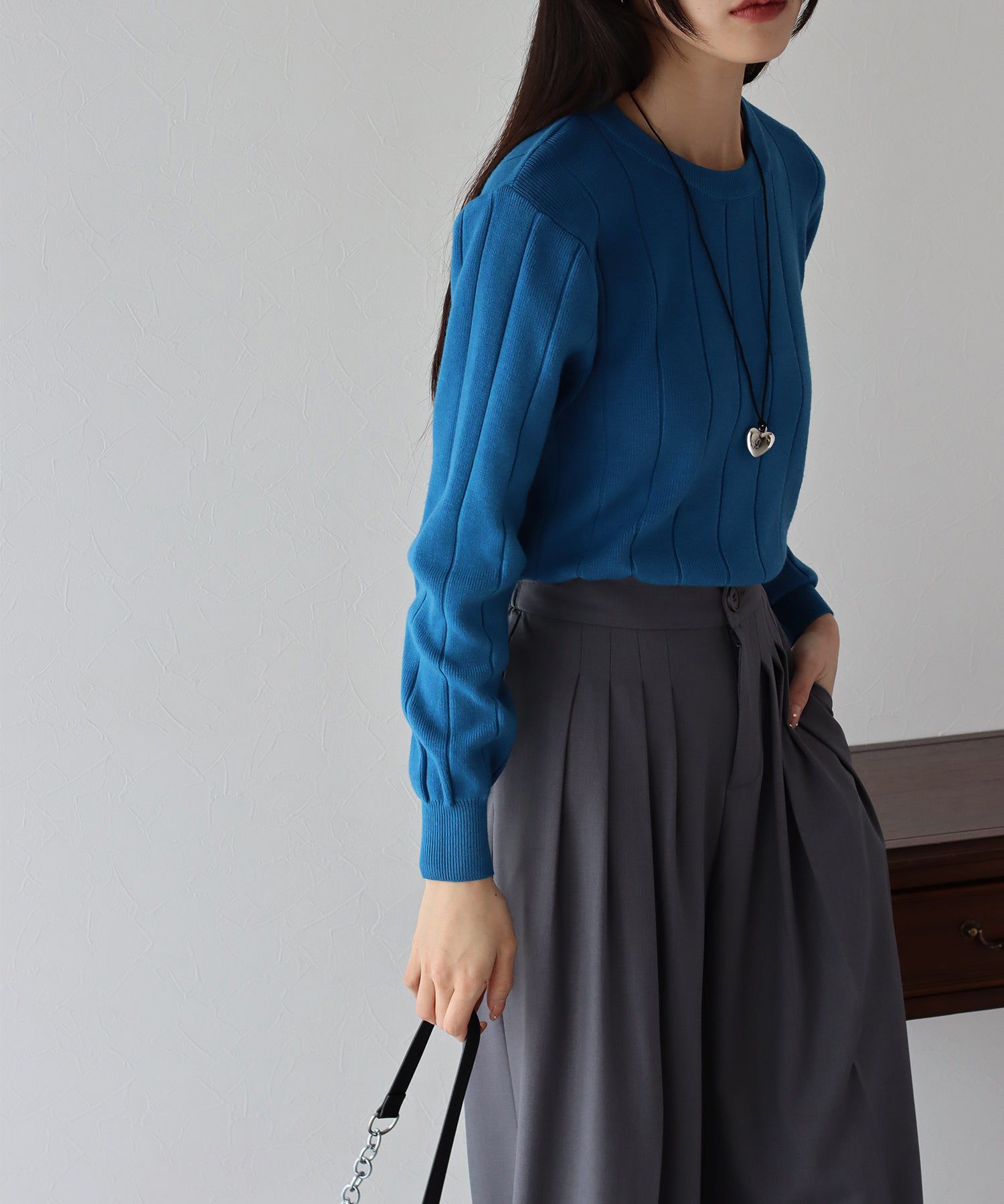 日本 BLUE EAST - 圓領粗羅紋針織上衣-紅