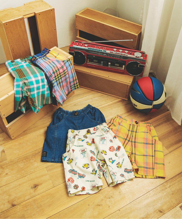 日本 BREEZE - 帥氣印花休閒短褲-米色海灘