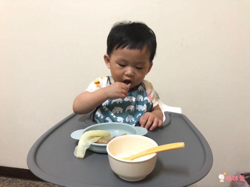 日本 Combi - 日式離乳收納餐具7件組-5個月起