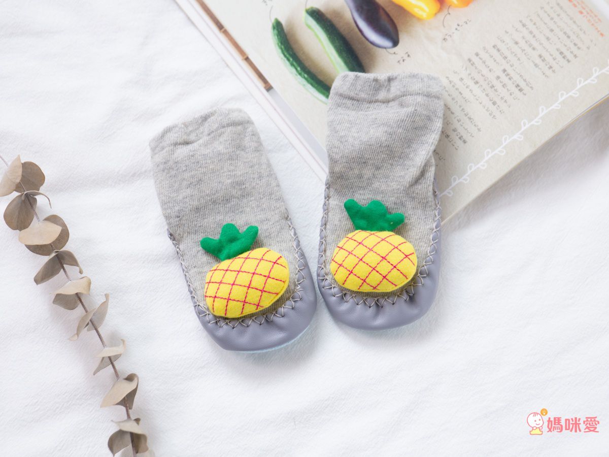 JoyNa - 寶寶步鞋襪 立體造型(底部止滑)-2雙入-卡其狐狸+隨機1雙