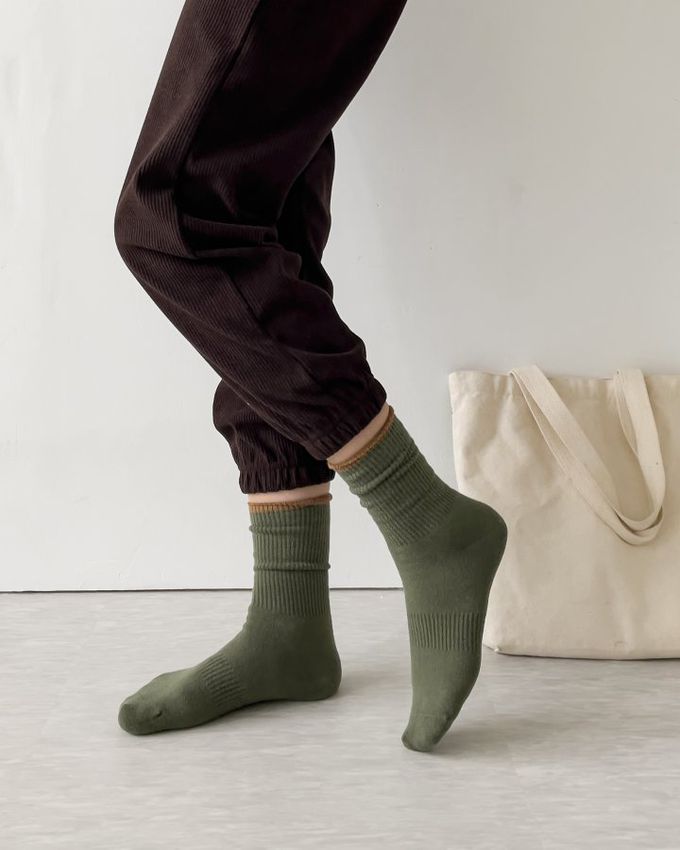 韓國Marian - 撞色百搭中筒襪-黑色 (Free)