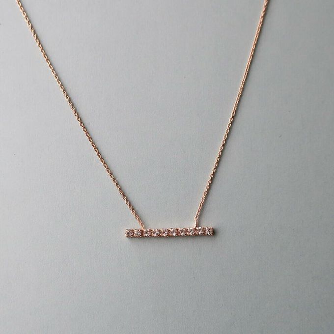 日本 Melody Accessory - 日本製 優雅橫式水鑽氣質款項鍊