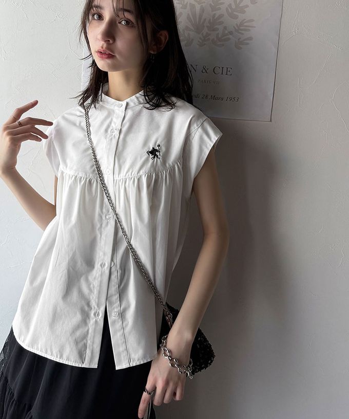 日本 Classical Elf - 刺繡logo成熟俐落法式袖襯衫-海軍藍條紋