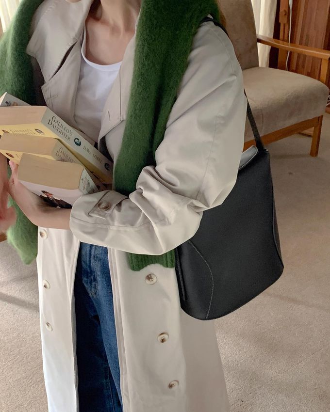 韓國lemego - 牛皮時尚簡約水桶包(Igeo)-黑色