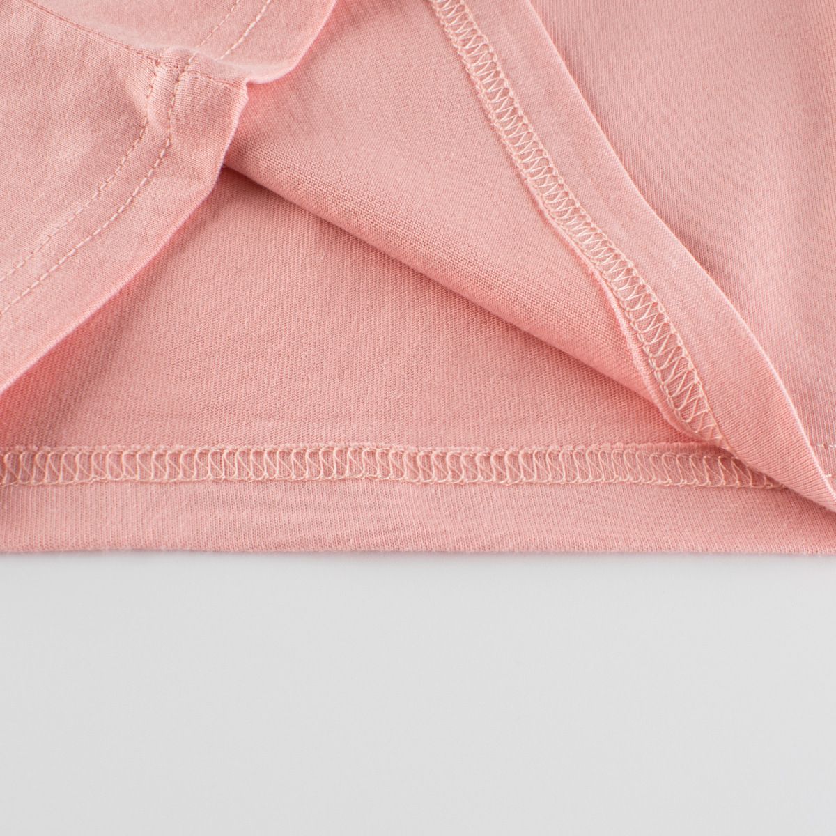 純棉圓領薄長袖上衣-大眼睛草莓-粉色