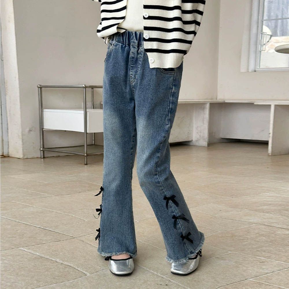 百搭鬚邊微喇叭牛仔褲-蝴蝶結-藍色