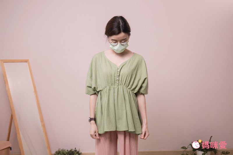 日本 ELENCARE DUE - 滿版圖騰綁帶長褲-白底