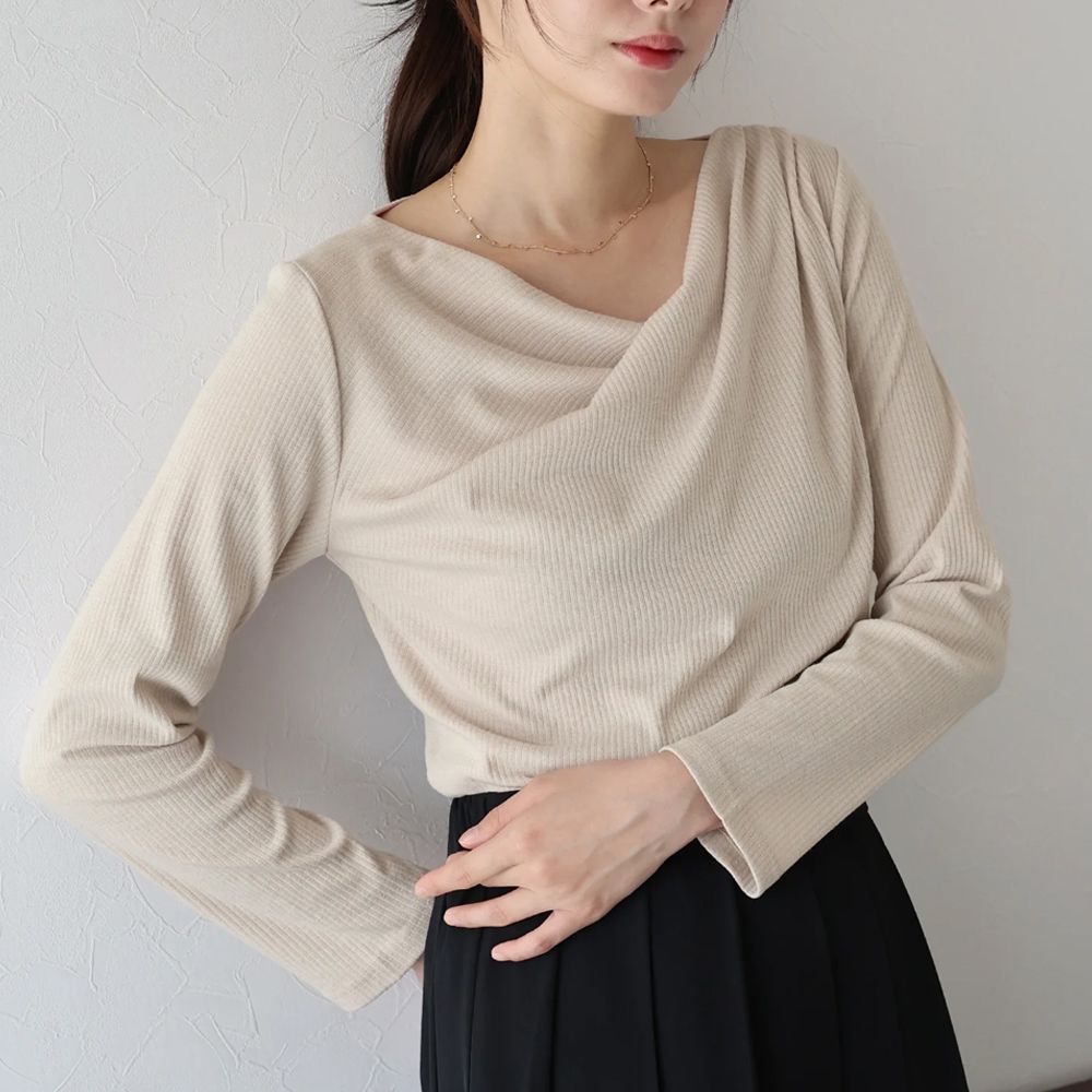 顯瘦V領垂墜感羅紋長袖上衣-淺卡其