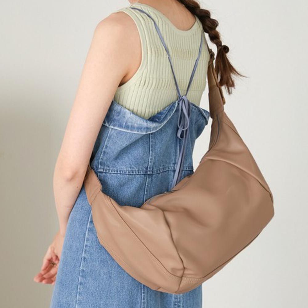 日本 Bab - 時尚大容量率性牛角肩背包-棕色