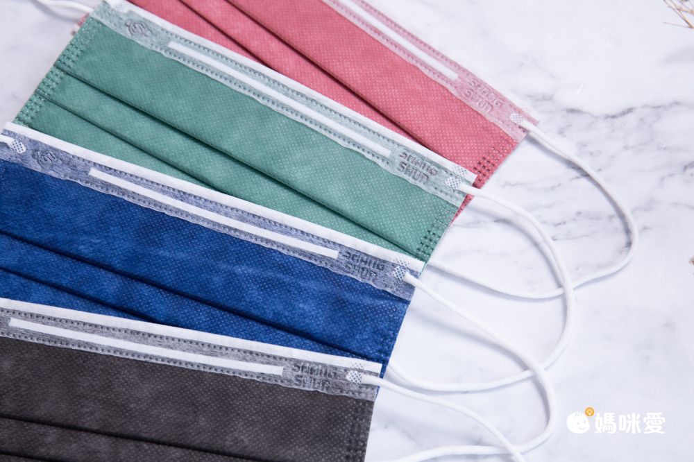 上順醫材 SHANG SHUN - 特殊色系列成人三層醫療級/MD雙鋼印/台灣製平面口罩-特殊色系列-萊姆黃 (17.5*9.5cm (±0.5))-50入/盒(未滅菌)