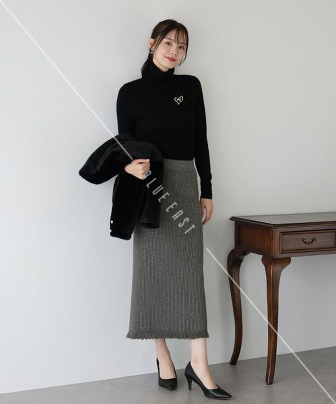 日本 BLUE EAST - 微閃亮羅紋針織流蘇開叉鉛筆裙-摩卡