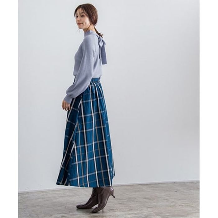 日本 BELLUNA - 優雅後扭結綁帶針織上衣-深可可