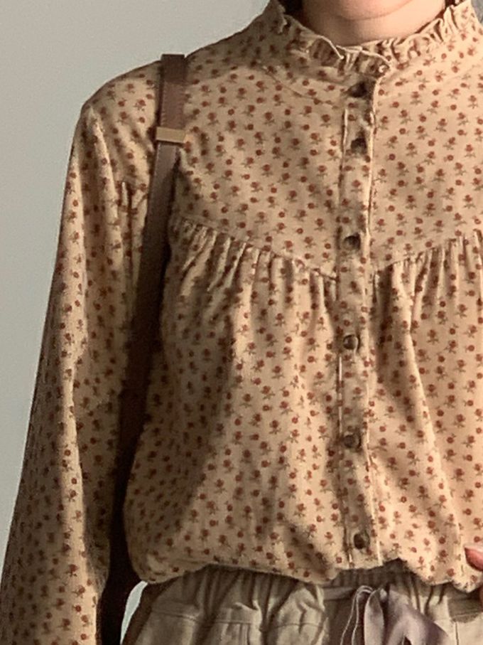 韓國女裝連線 - 滿版小花朵燈芯絨長袖襯衫-卡其 (FREE)