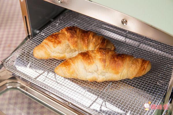 最後一團！【Le Beurre】法國空運直送麵包 ✦ 奶油可頌/蘋果酥/香草卡士達