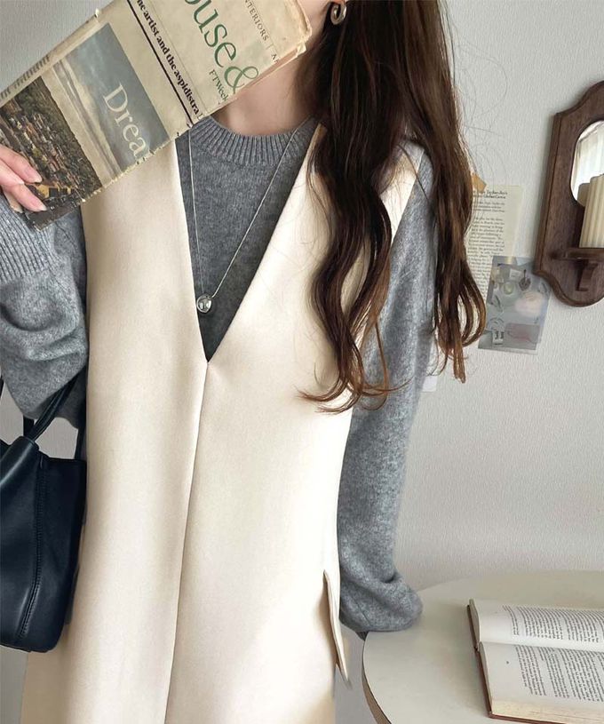 日本 Classical Elf - 簡約深V領氣質線條背心裙-卡其