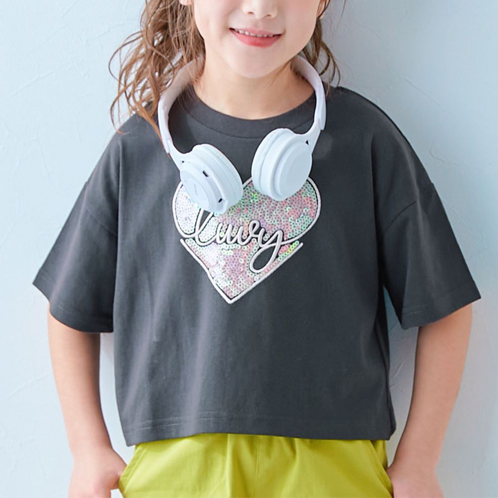 閃亮愛心刺繡短袖上衣-炭黑