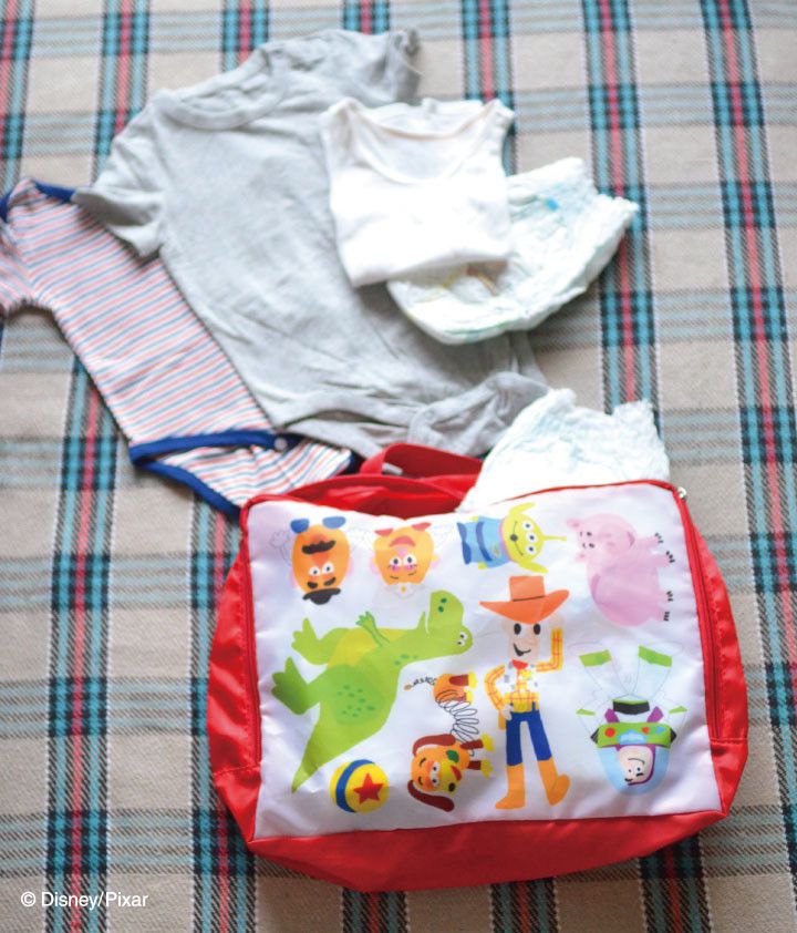 日本代購 - 衣物收納袋-玩具總動員4 (M(34x10x26cm))