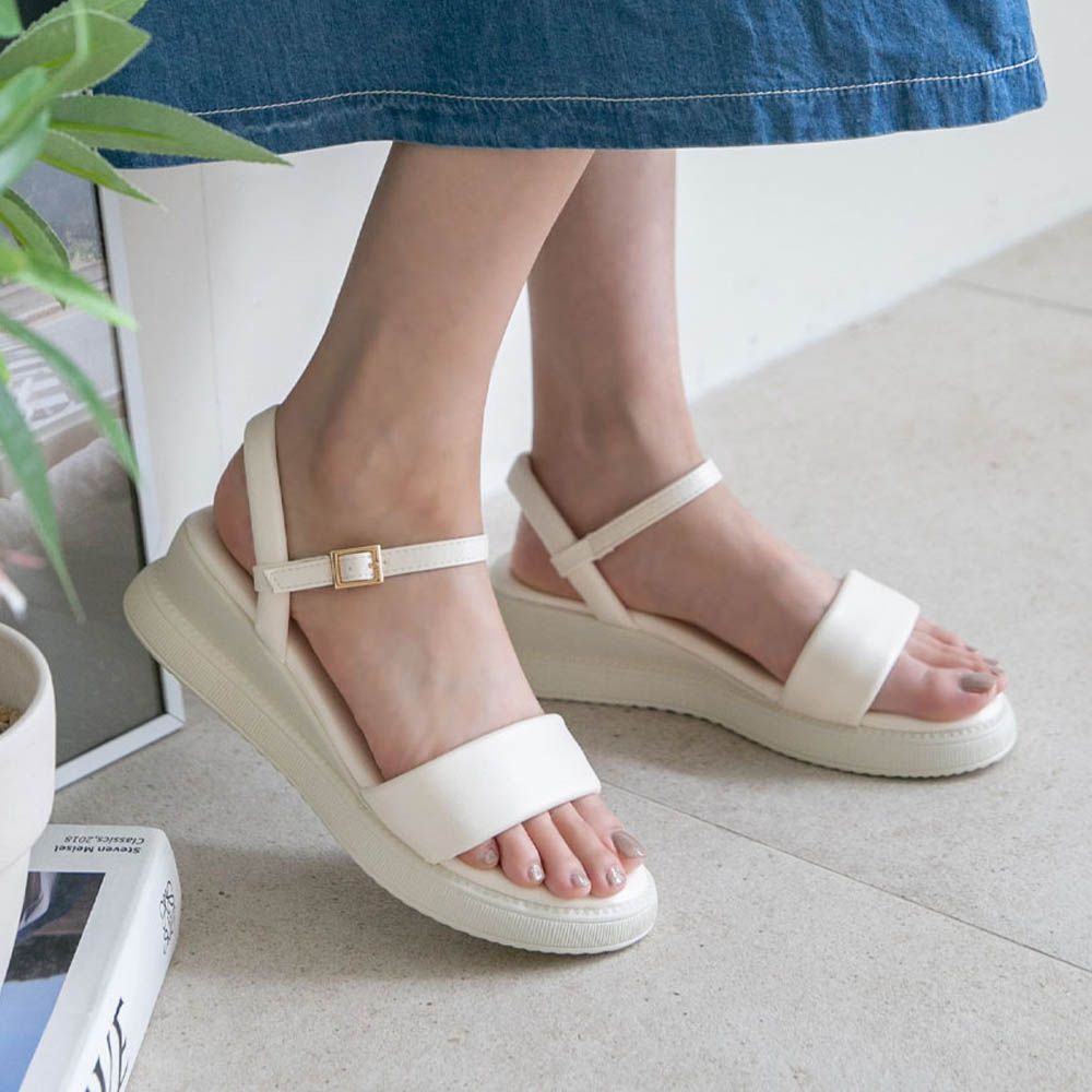 好穿雲朵軟底楔型涼鞋(4cm)-白