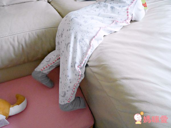 澳洲 Love to dream - SWADDLE UP 蝶型包巾-第二階段-可拆袖輕薄款連身睡衣-粉 (L [8.5-11kg])